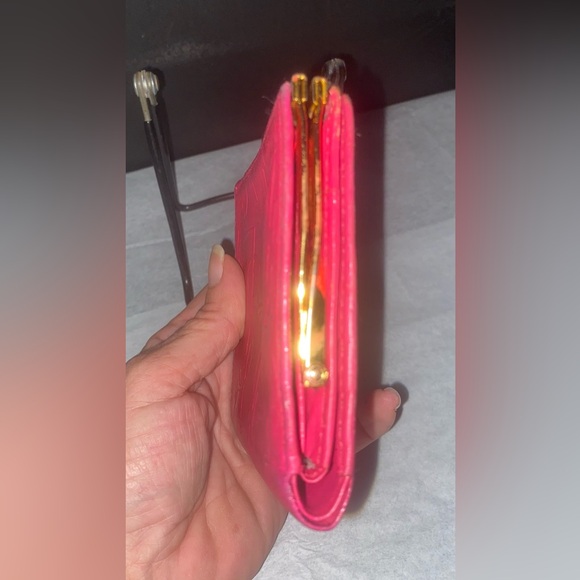 Yves Saint Laurent Wallet - Picture 5 of 7